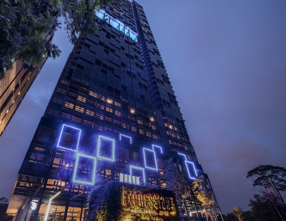 undefined Expressionz Professional Suites by Ben 2