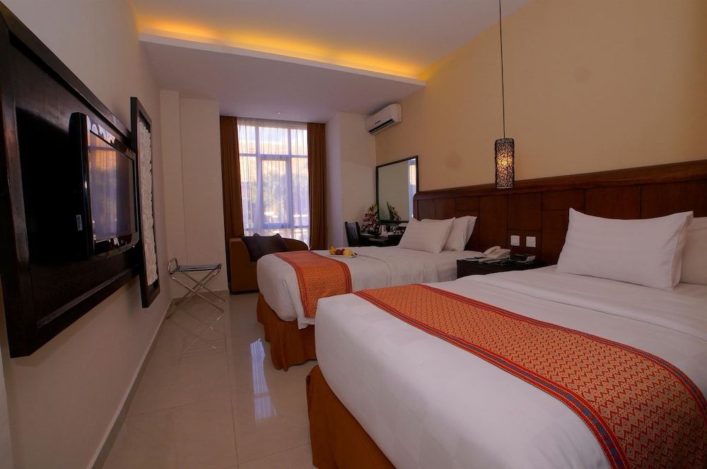 Best Western Resort Kuta Superior Room, 2 Twin Beds, Non Smoking, City View (Shower Only) 13