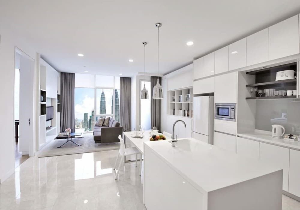 Platinum Suites KLCC @ Brand New in KL Deluxe Room 2