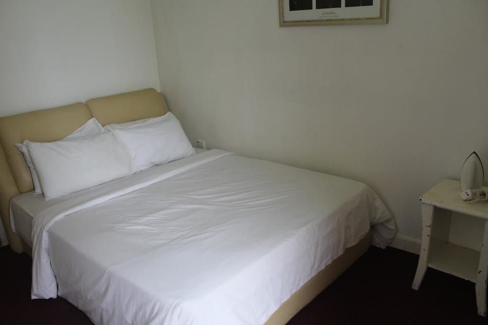 Times Square Residences By Alma Executive Double Room, 2 Bedrooms, Kitchenette 3