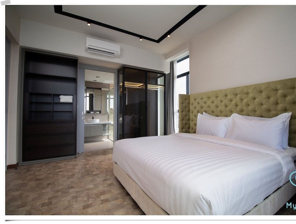 undefined Expressionz Professional Suites by KL101 2