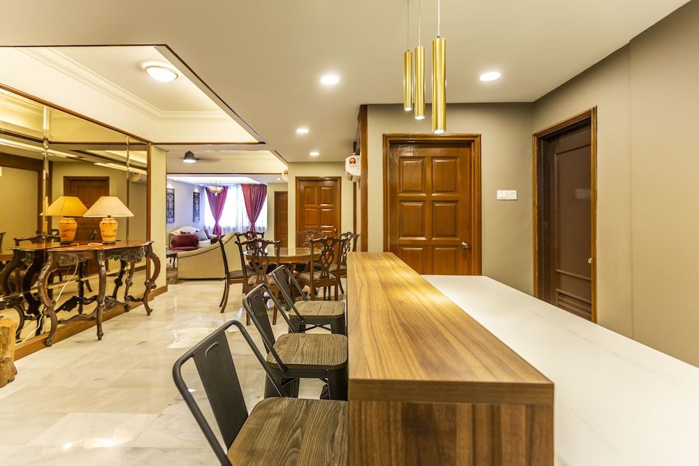 The Forum Condominium by Brassalova 53 Premium Apartment 11