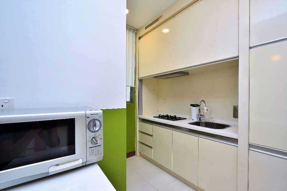 undefined Marc A-23-09 by SYNC 10