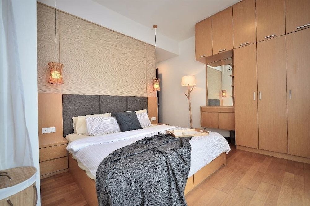 undefined Marc A-23-09 by SYNC 6