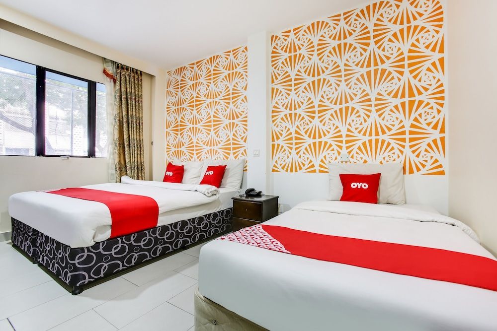 undefined OYO 89571 Eco Palace Hotel 4