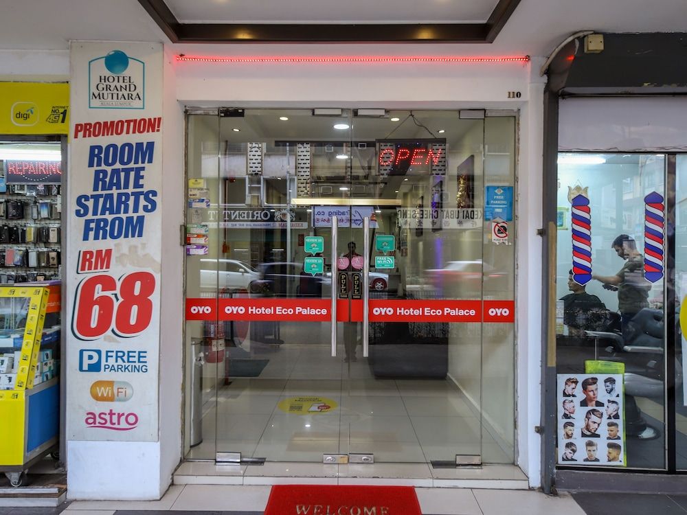 undefined OYO 89571 Eco Palace Hotel 6