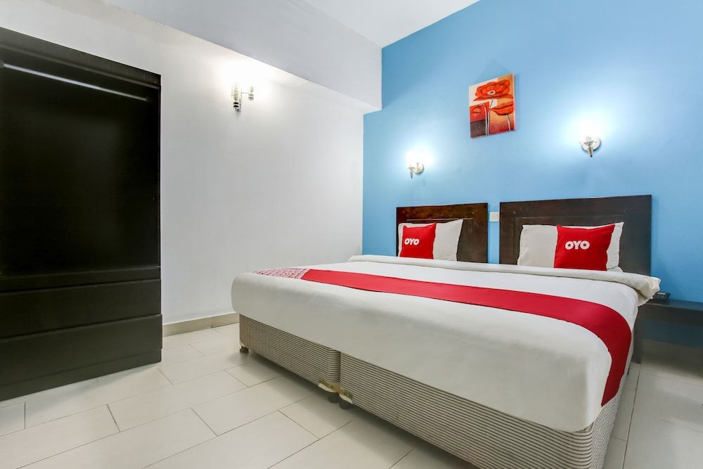 undefined OYO 89571 Eco Palace Hotel 3