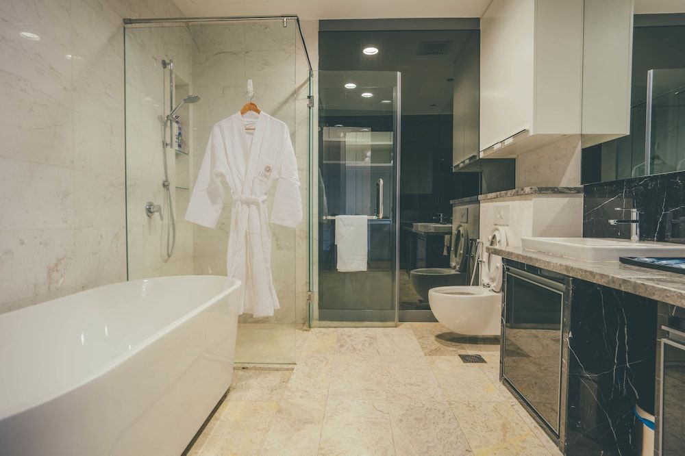 undefined LUMA At Platinum Suite 4