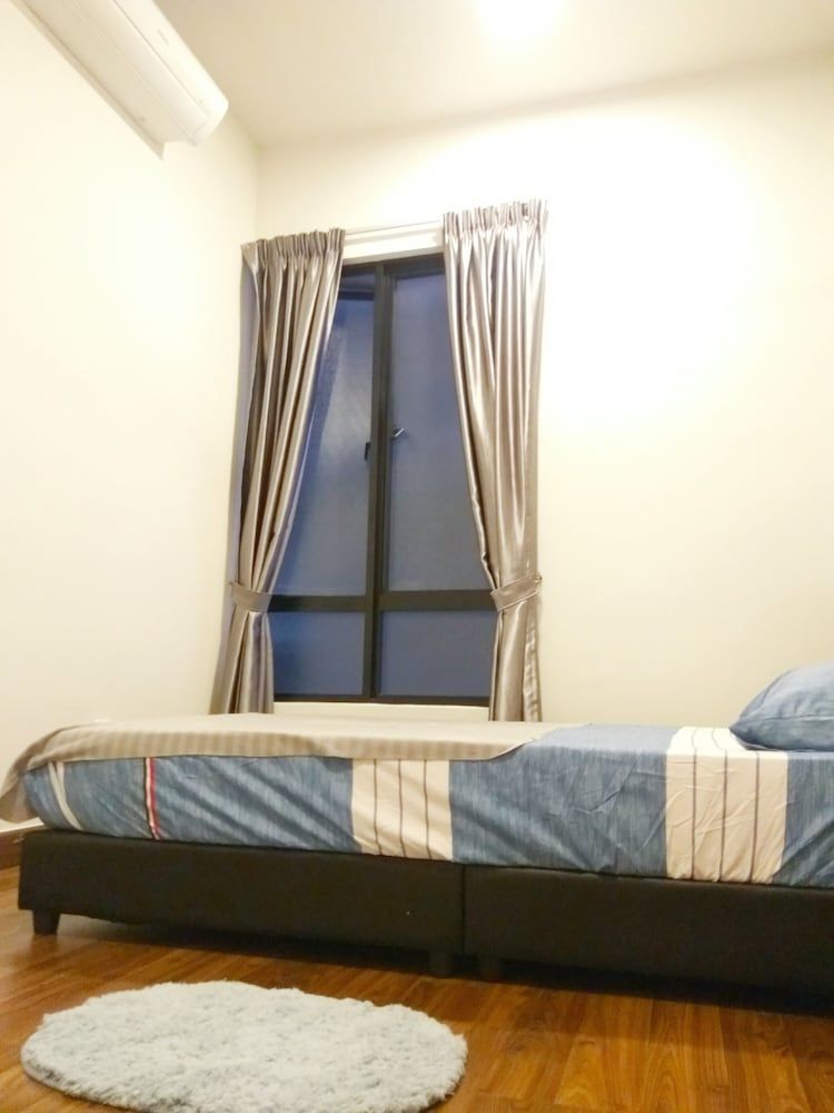 The Reach Condo, 3 Bedrooms 3