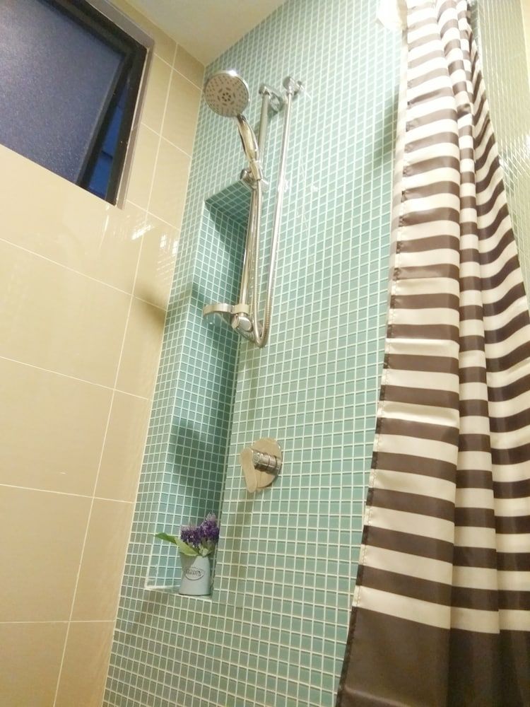 The Reach Condo, 3 Bedrooms 7