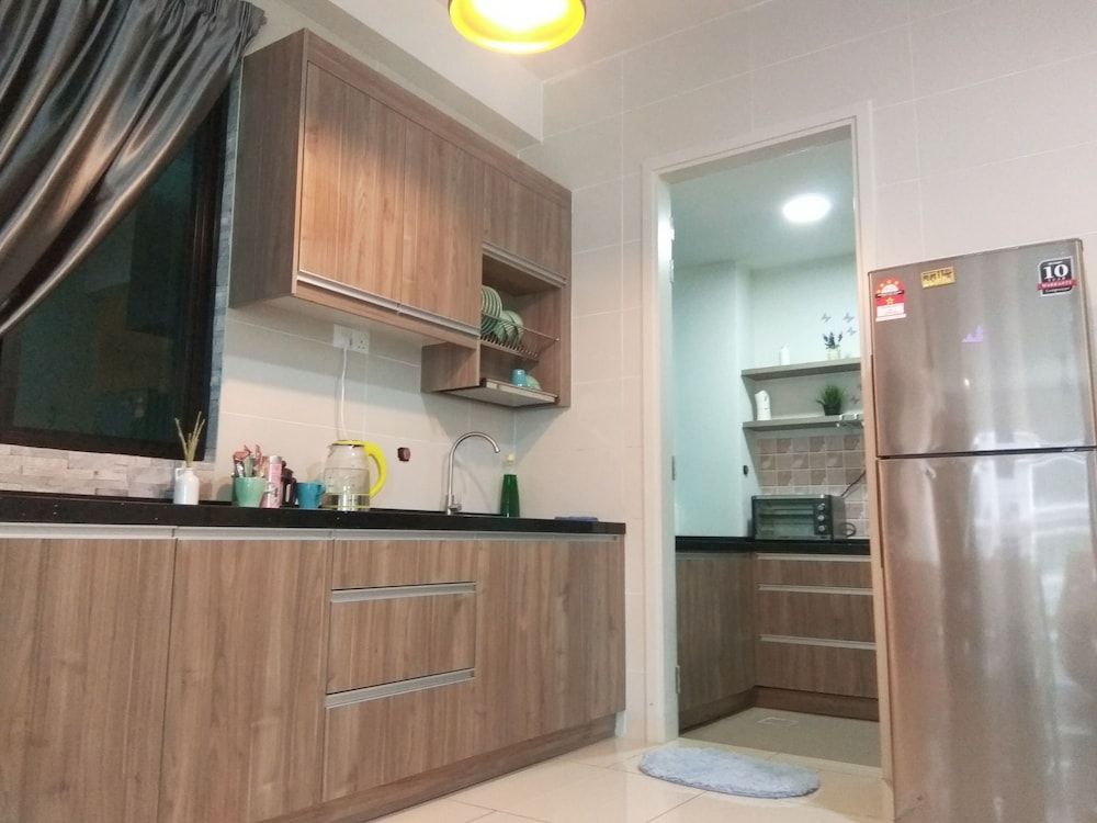 The Reach Condo, 3 Bedrooms 10