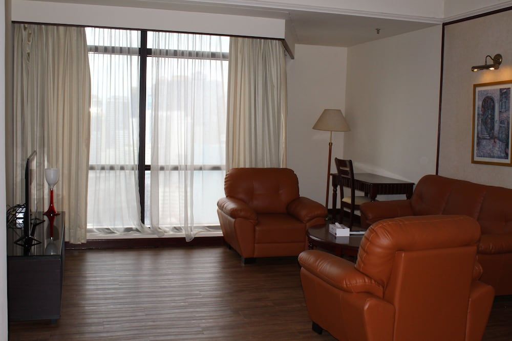 Family Suite (2 BR)