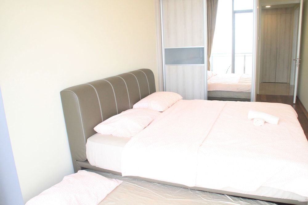 K Residence connected to KLCC Apartment, 2 Bedrooms 4