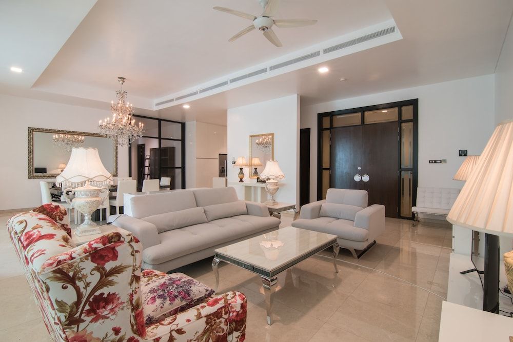 Apex Pearl Suilt Suite, 3 Bedrooms 2