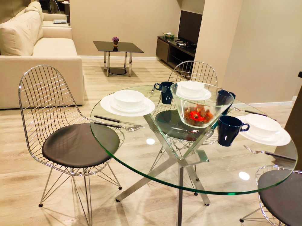 undefined Scandinavian Suite 6