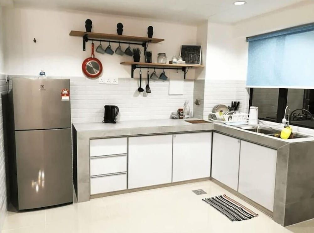 Desa Kiara Cozy Condo by SYNC Apartment, 3 Bedrooms, Non Smoking 16