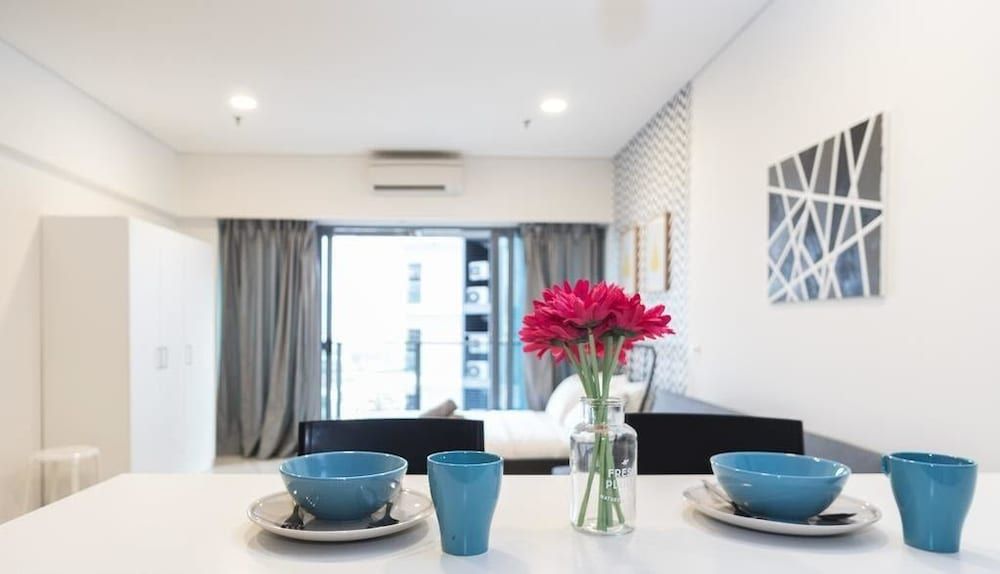 undefined S4 Designer Suites - KLCC - KL Tower - Netflix - WIFI 5