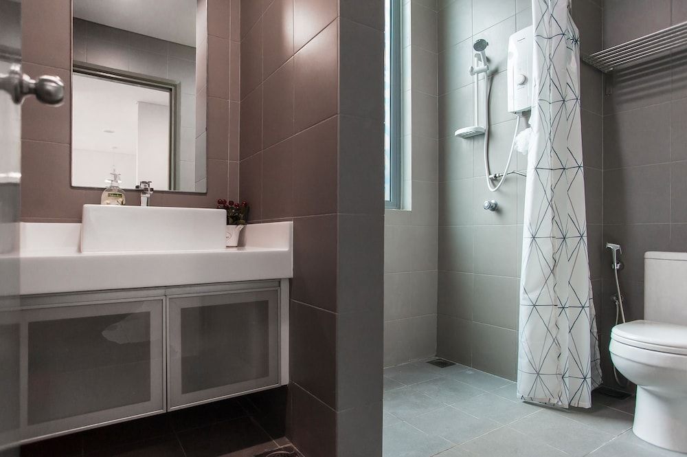 S3 Beautiful 2 Beds Suite - KLCC - KL Tower - WIFI Apartment, 2 Bedrooms 32