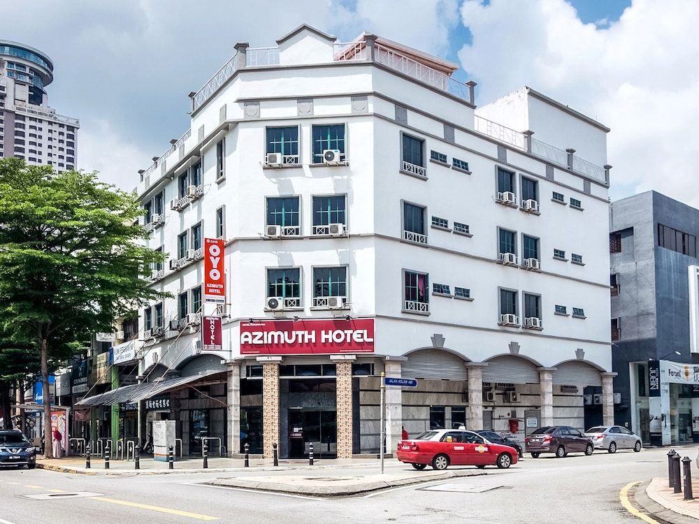 undefined OYO 1045 Azimuth Hotel 2
