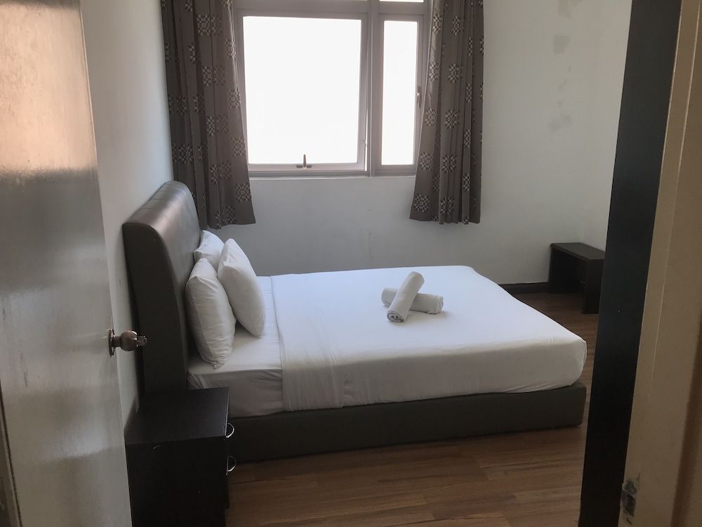 undefined KL Taragon Apartment 8