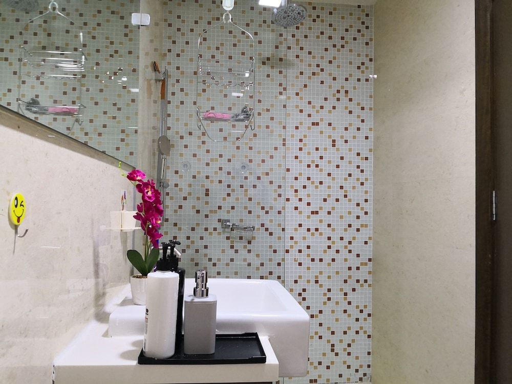 The Regalia Residences & Suites KLCC Family Apartment, 2 Bedrooms, Accessible, Garden View 28