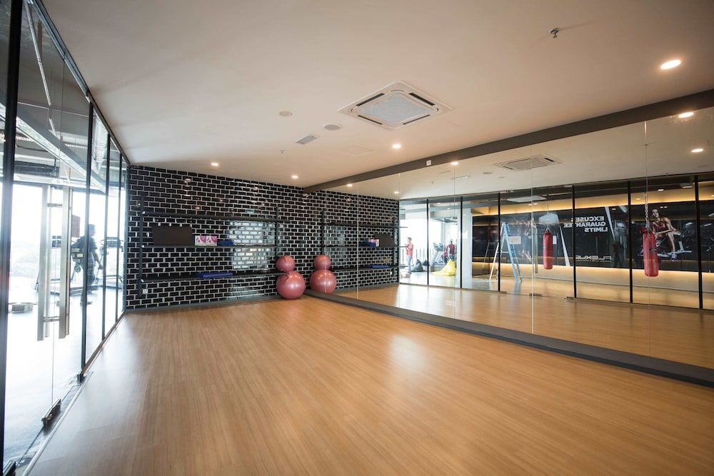 undefined Flexus Signature by Luxury Suites Asia 3