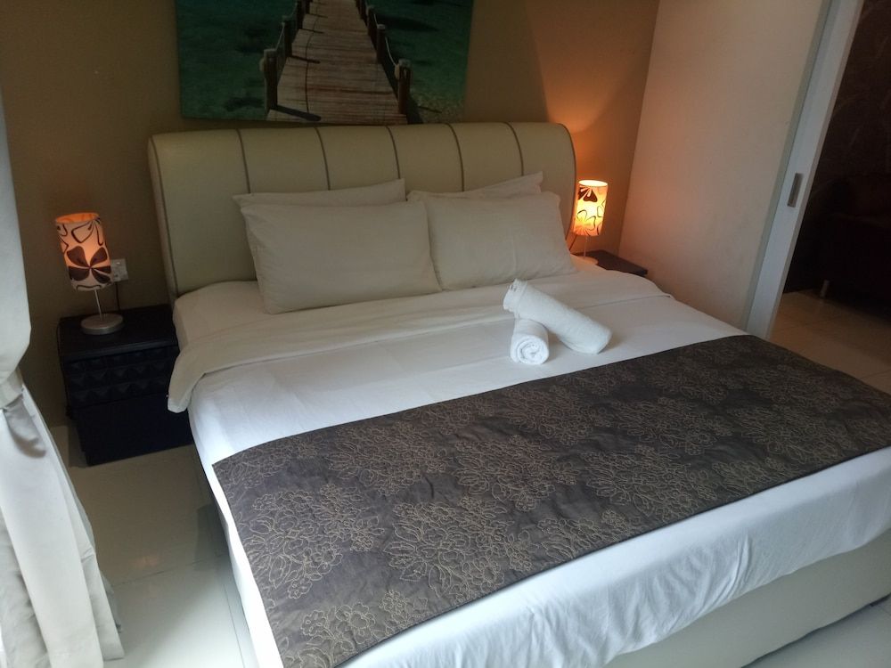 undefined Taragon Time Executive Serviced Suites 2