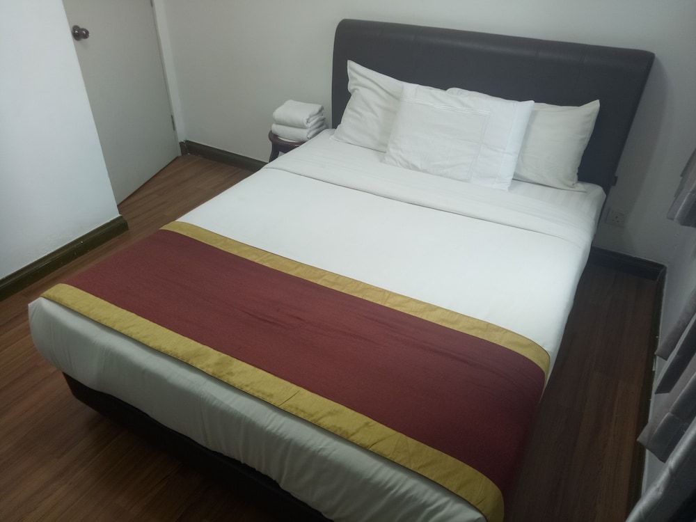 undefined Taragon Time Executive Serviced Suites