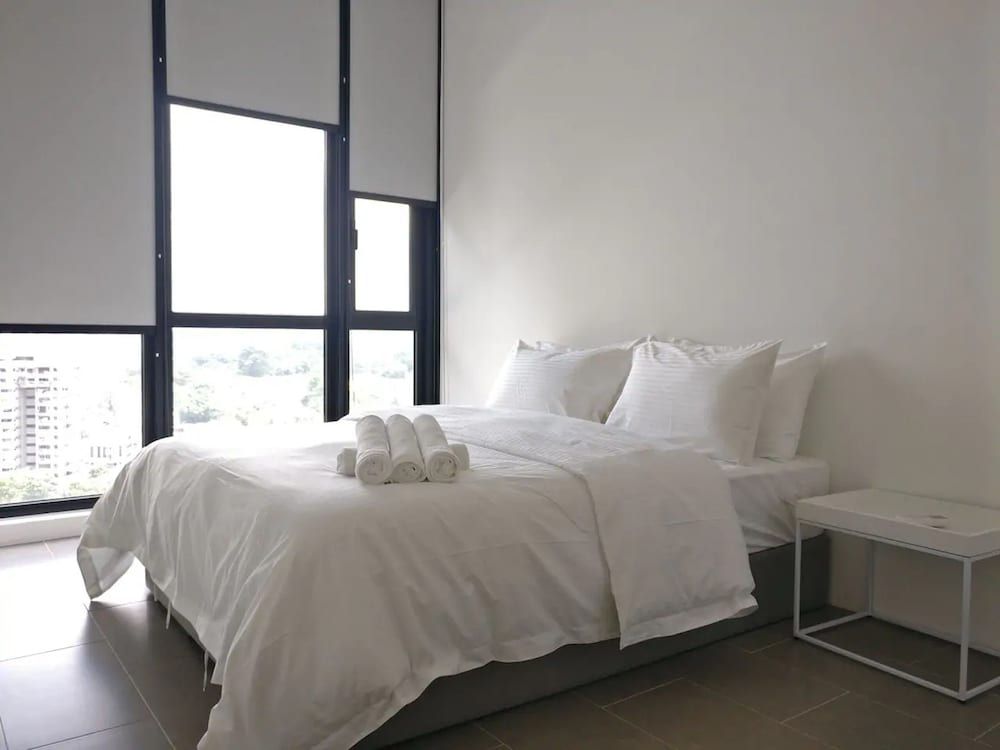 undefined Stazion Services Alila 8