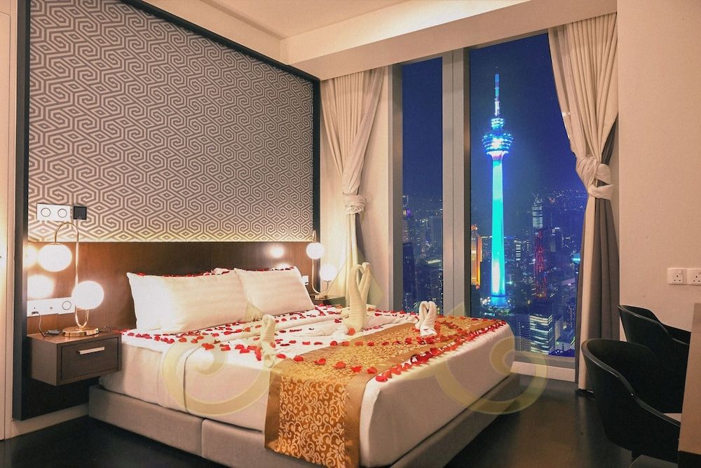 undefined Tropicana The Residence KLCC Golden Crown 3