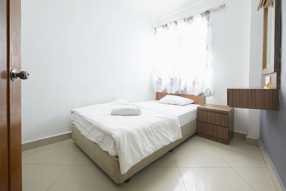 undefined Hotel Pritty 8