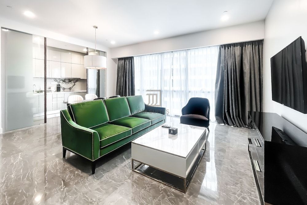 One Bedroom Suite