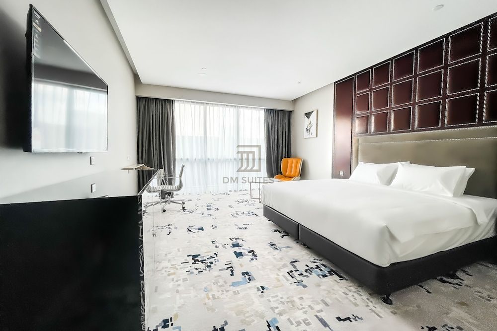 Executive King Suite