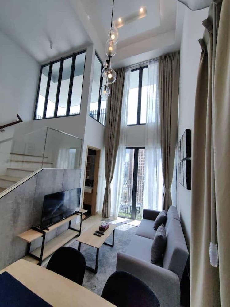 undefined COLONY BY INFINITUM KLCC 3