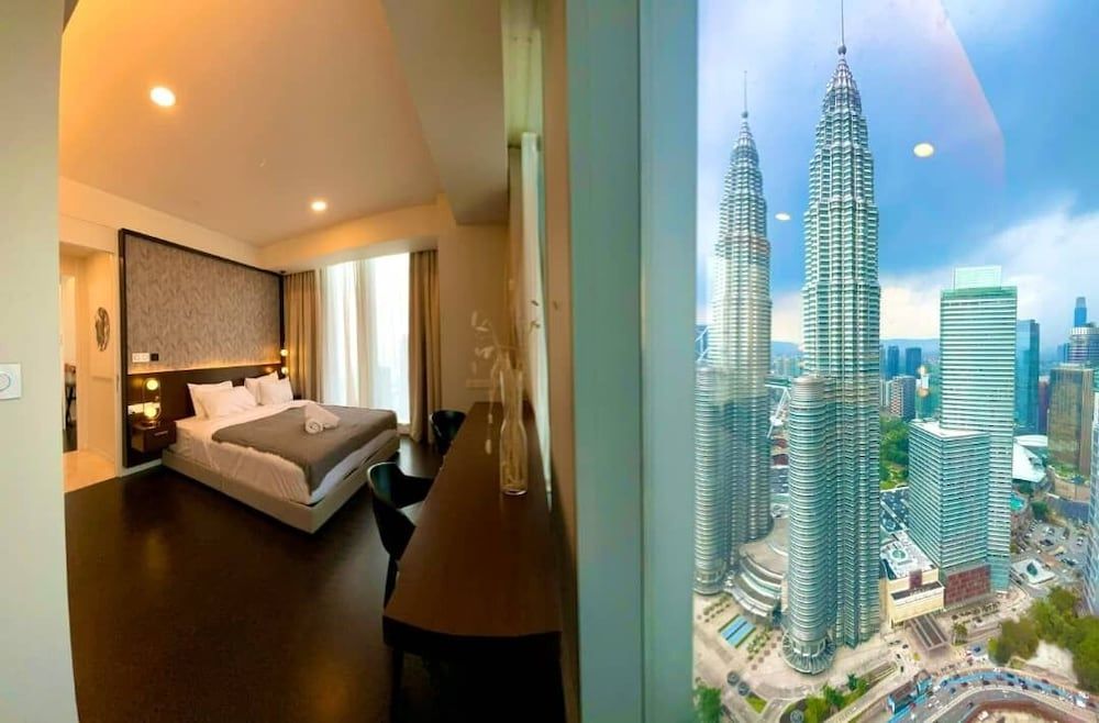 undefined Tropicana the residences KLCC by YAJU