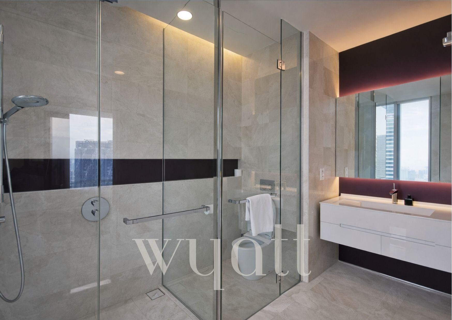 Deluxe 2-Bedroom Suite - Petronas Twin Tower View