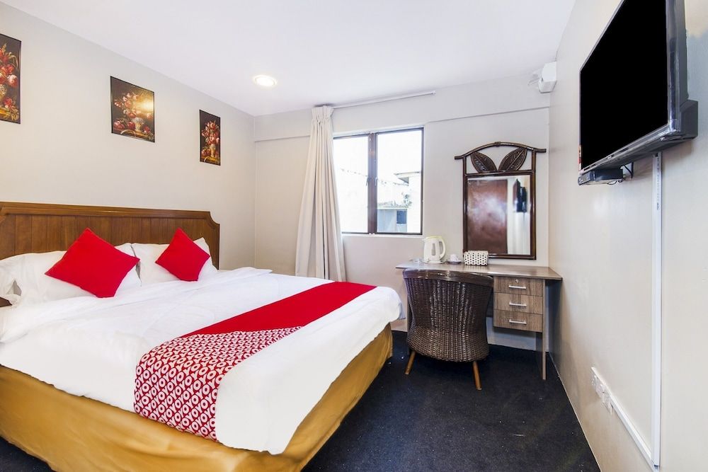 undefined OYO 90693 Sri Rampai Hotel 3