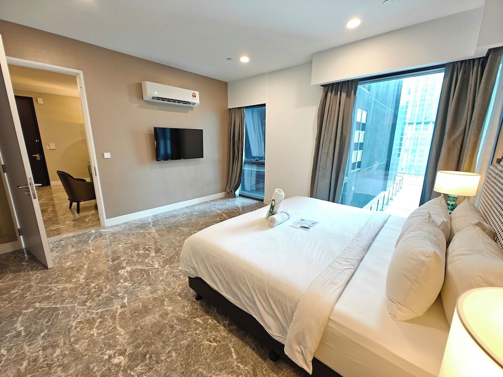 undefined Victory suites 3