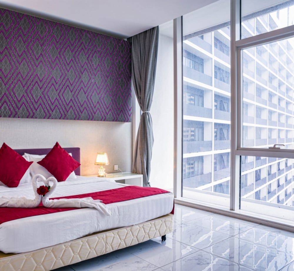 undefined Flixses Suites At Platinum Klcc 3