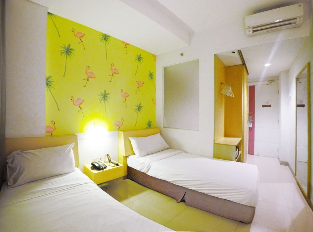 Liberta Hotel Kemang Standard Twin Room, 2 Twin Beds, Non Smoking 3