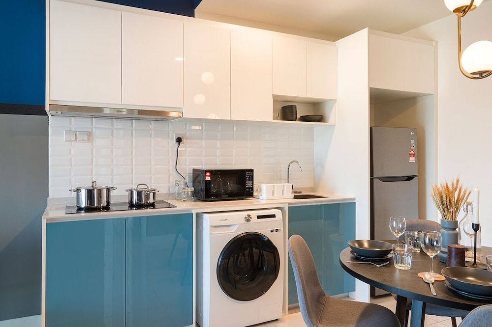 Continew Residensi by Airhost Comfort Apartment 9