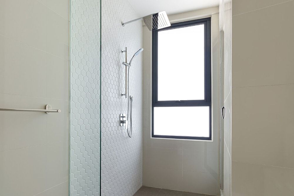 Continew Residensi by Airhost Comfort Apartment 15