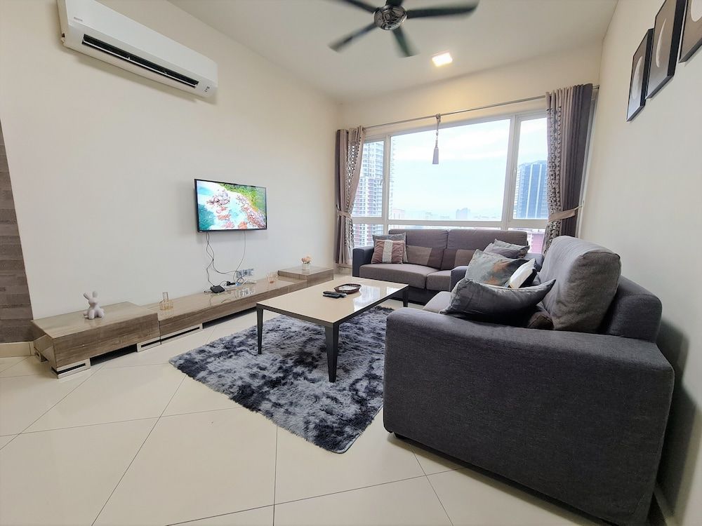 undefined Crest Residence Klcc