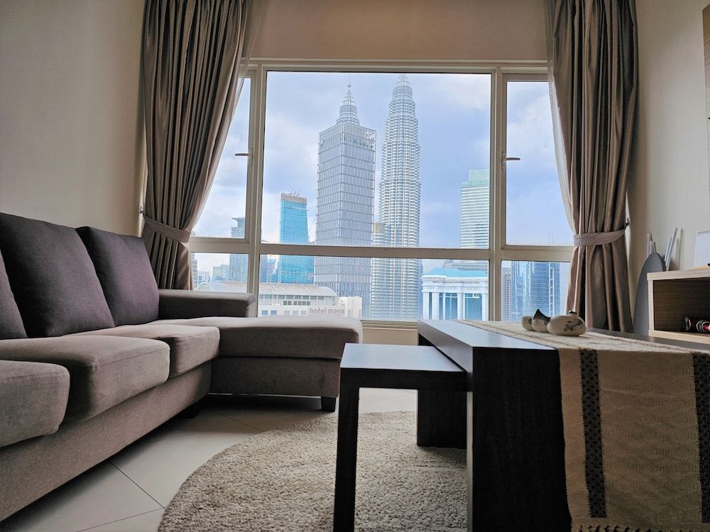 Crest Residence Klcc Family Apartment 6