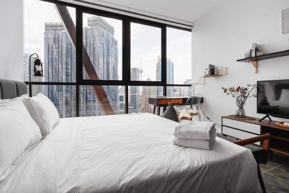 undefined Scarletz KLCC Apartments By Soulasia 6