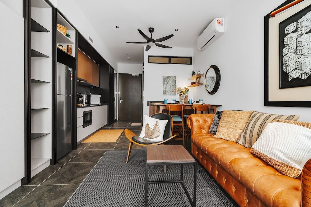 undefined Scarletz KLCC Apartments By Soulasia 10