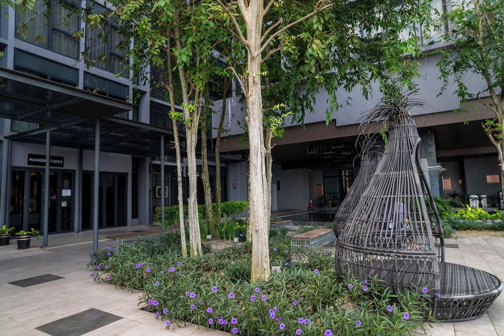 undefined EXPRESSIONZ KLCC BY MANA-MANA 9