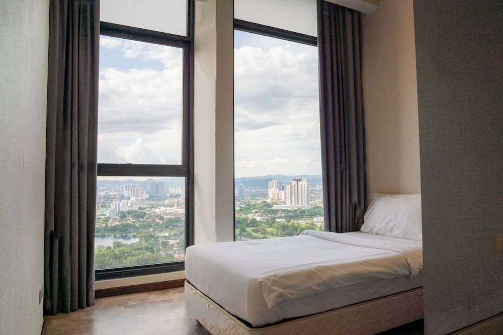 EXPRESSIONZ KLCC BY MANA-MANA Exclusive Apartment 2