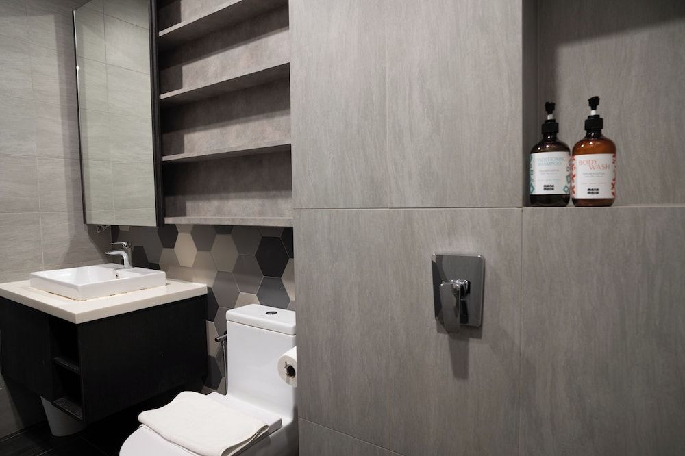 Ceylonz Suites KLCC by Mana-Mana Exclusive Studio Suite 10