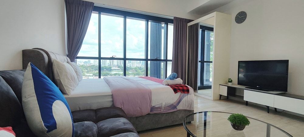 undefined MCity Infinity pool KLCC 5